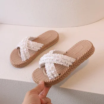 2024 Тапочки для девочек в европейском и американском стиле, однотонная летняя пляжная обувь с открытым носком, Универсальные милые детские повседневные тапочки
