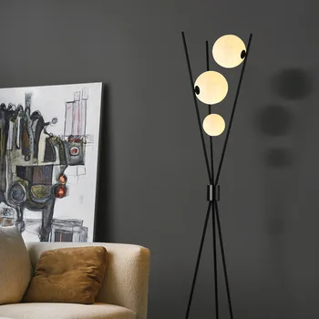 Скандинавский современный торшер с лунным стеклянным шаром для спальни, гостиной, светодиодный Теплый треугольный настольный светильник Минималистичный дом 2023